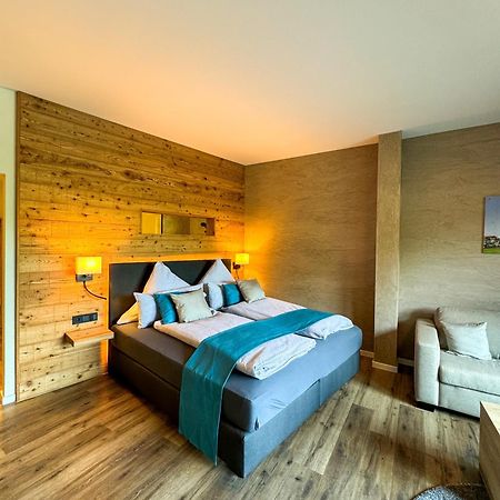 Veenland Hotel Haren Bagian luar foto