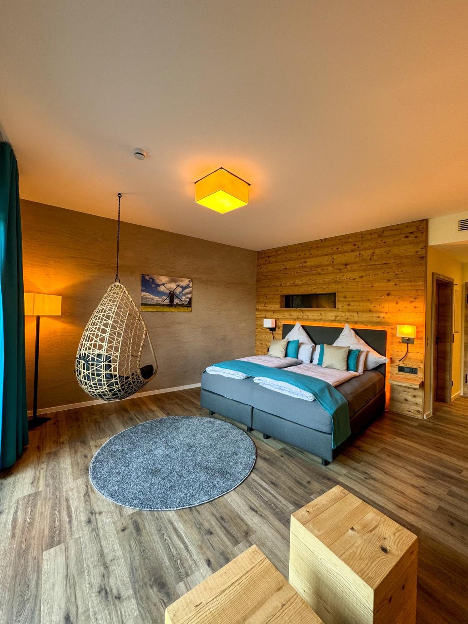 Veenland Hotel Haren Bagian luar foto
