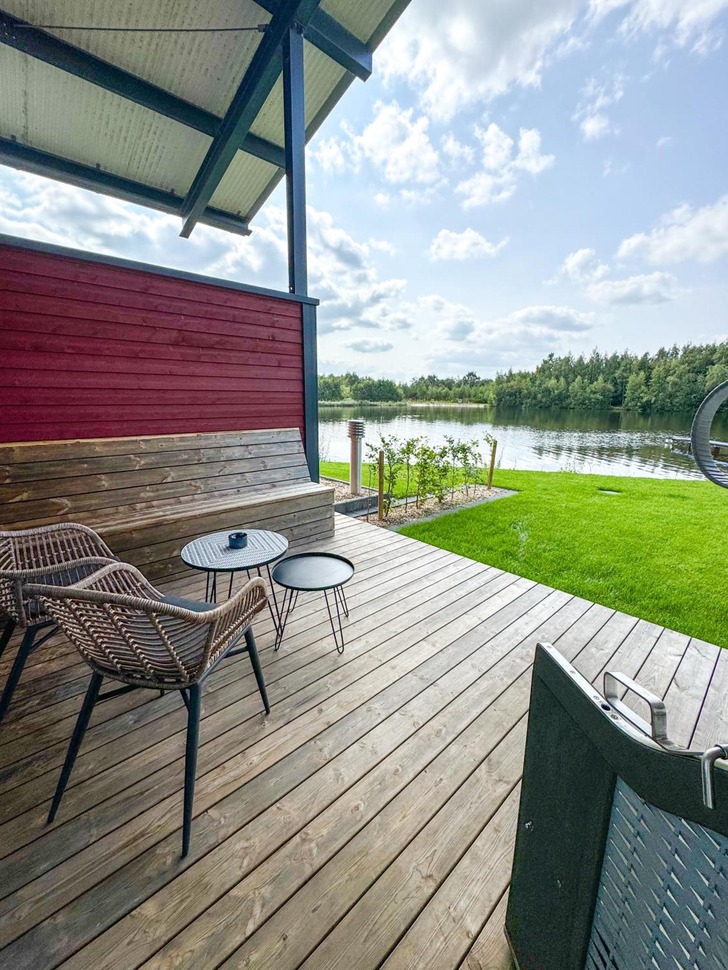 Veenland Hotel Haren Bagian luar foto