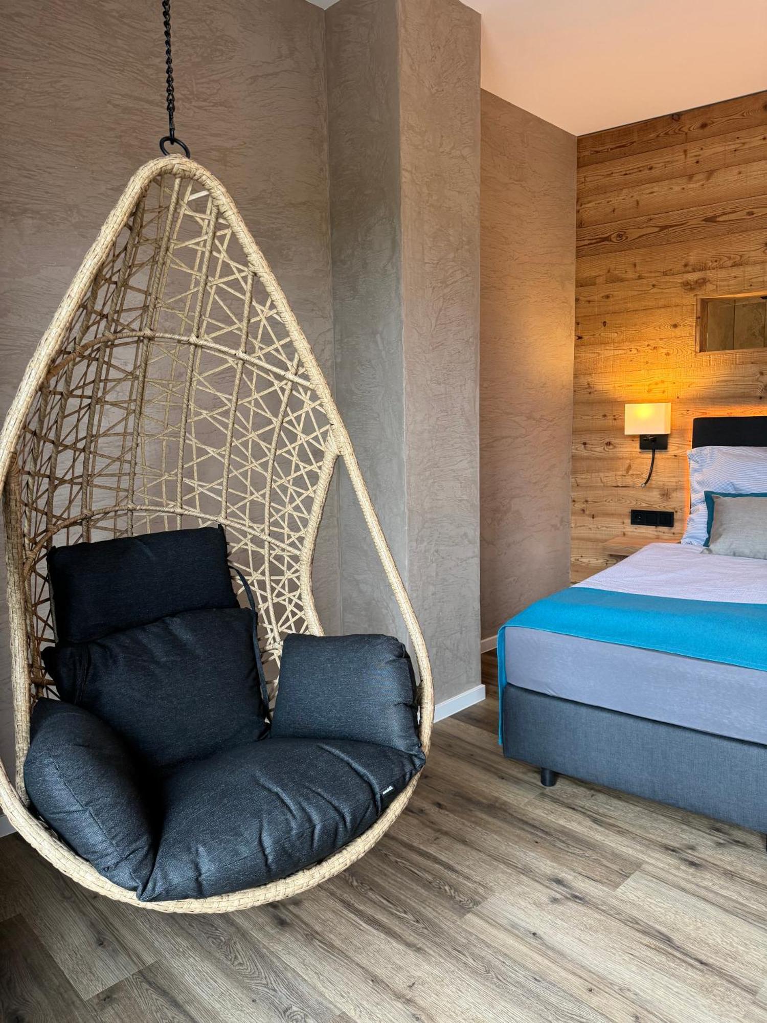 Veenland Hotel Haren Bagian luar foto